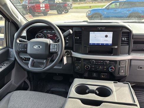 New 2026 Ford F250 XL w/ XL Off-Road Package image 17