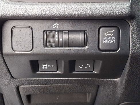 Used 2016 Subaru Forester 2.5i Limited image 26