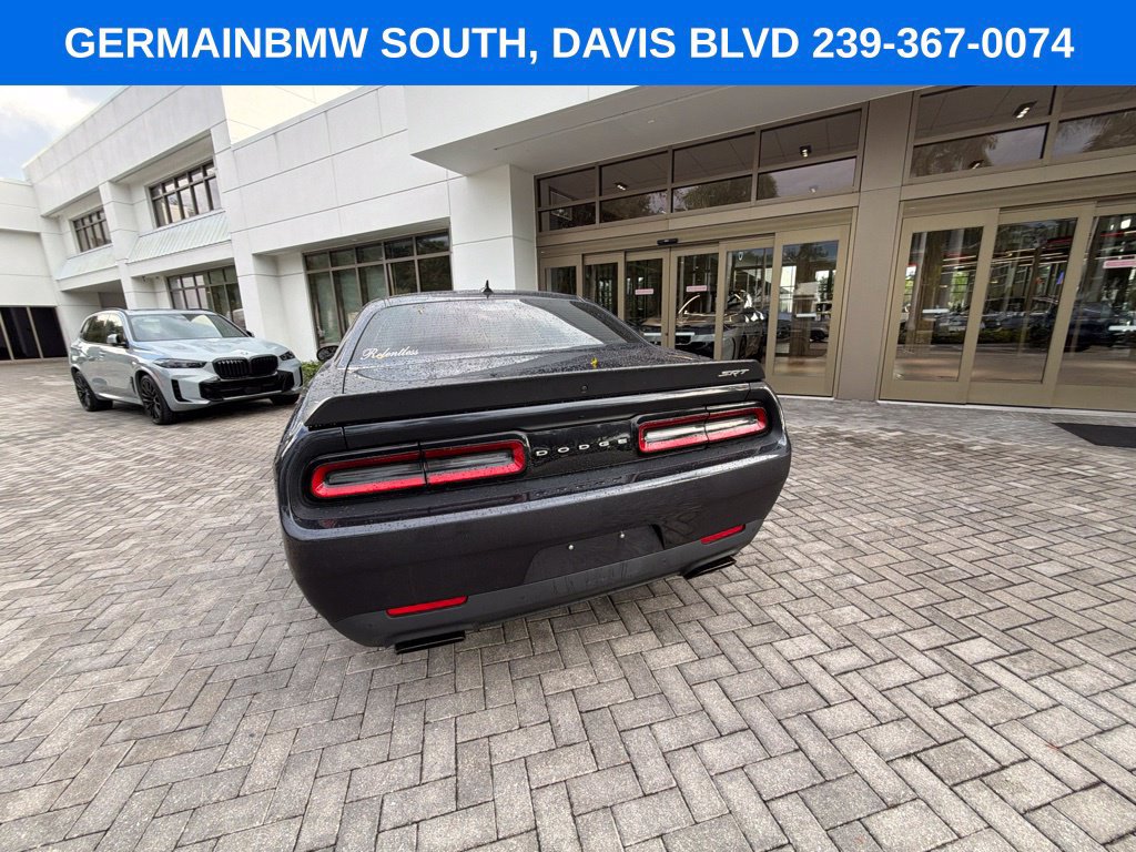 Used 2016 Dodge Challenger SRT Hellcat RWD image 8