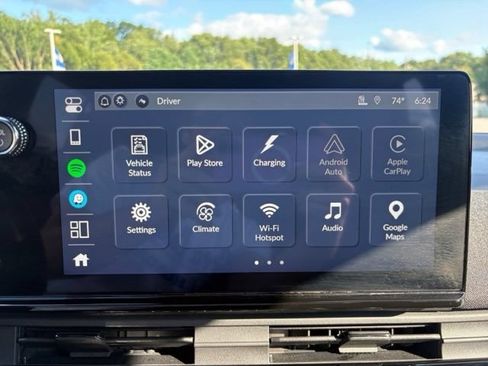 Used 2024 Honda Prologue EX image 36