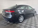 Used 2022 Toyota Corolla LE image 3