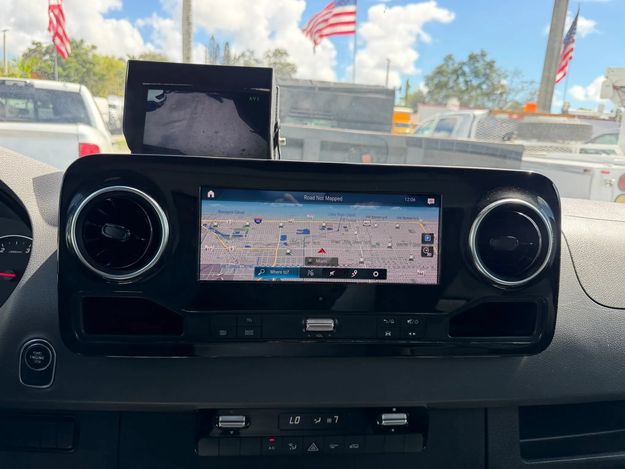 Used 2019 Mercedes-Benz Sprinter 170 image 22