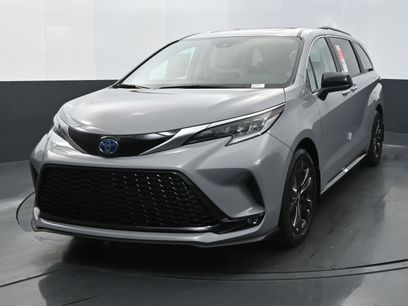 Used 2024 Toyota Sienna XSE