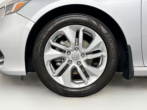 Used 2019 Honda Accord LX image 40