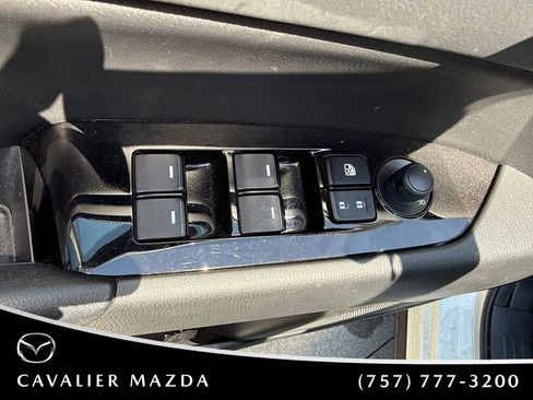 Used 2023 MAZDA CX-5 AWD 2.5 S w/ Select Package image 12