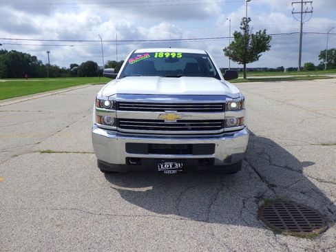 Used 2018 Chevrolet Silverado 2500 W/T w/ WT Fleet Convenience Package AWD/4WD image 4