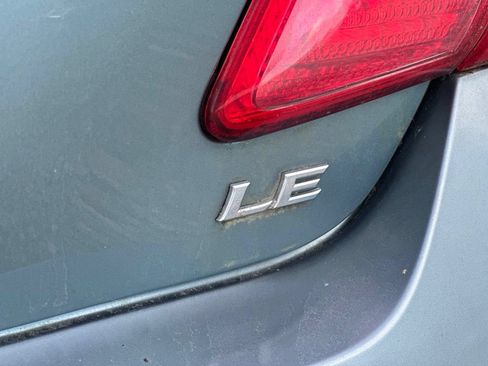 Used 2009 Toyota Camry LE FWD image 4