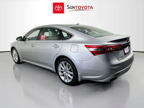 Used 2014 Toyota Avalon Limited image 6