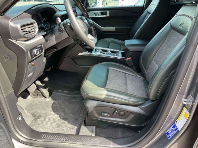 Used 2024 Ford Explorer Timberline w/ Timberline Technology Package AWD/4WD image 31