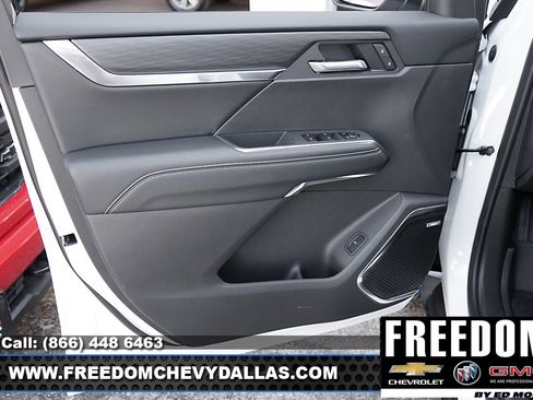 New 2025 GMC Acadia Elevation w/ Black Edition image 39