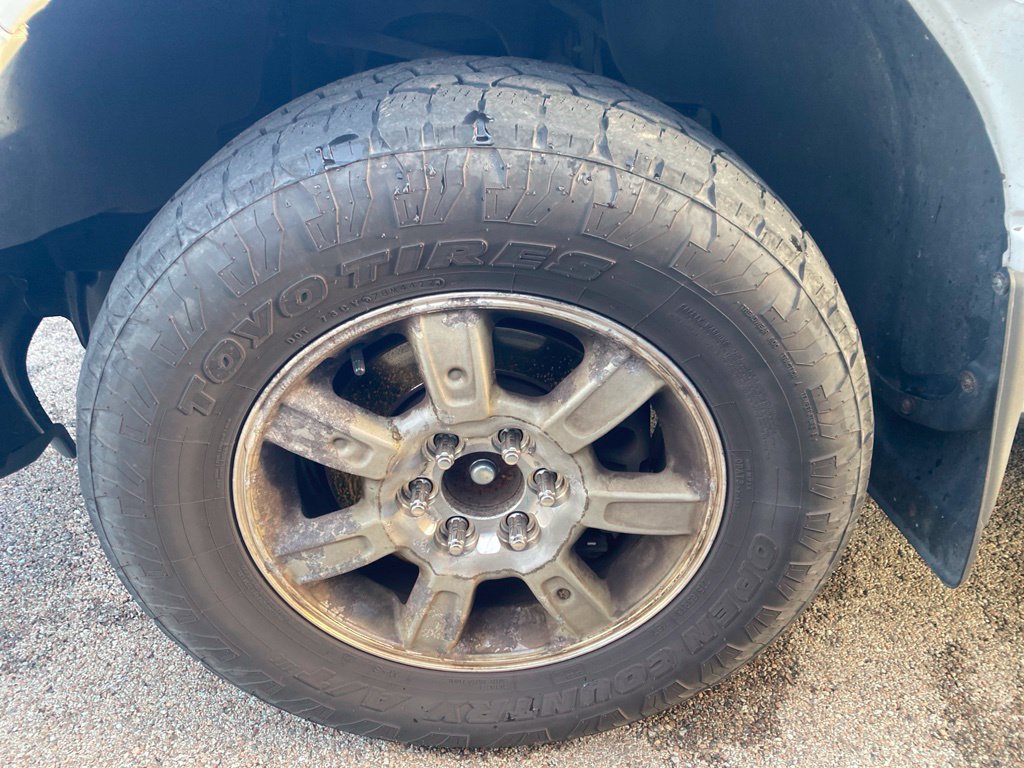 Used 2012 Ford F150 XLT w/ XLT Chrome Pkg AWD/4WD image 14