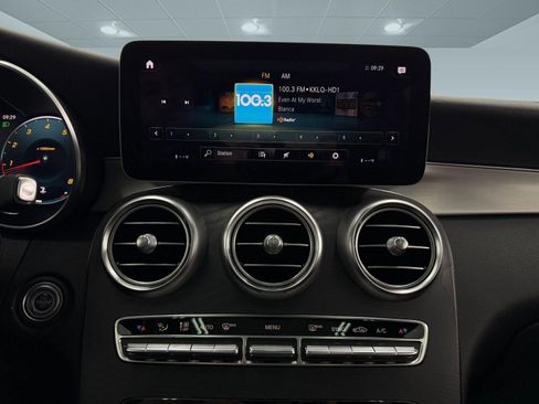 Certified 2022 Mercedes-Benz GLC 300 image 29