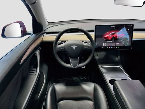Used 2023 Tesla Model Y Performance AWD/4WD image 22
