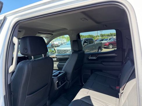 Certified 2024 GMC Sierra 1500 Elevation w/ Elevation Premium Package AWD/4WD image 16