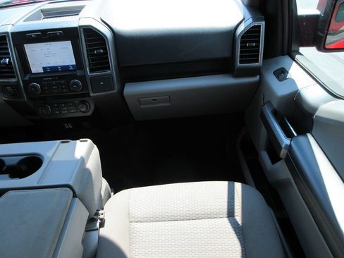 Used 2020 Ford F150 XLT w/ Equipment Group 302A Luxury AWD/4WD image 18