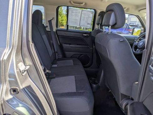 Used 2014 Jeep Patriot Sport w/ Power Value Group AWD/4WD image 29