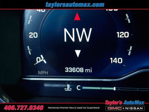 Used 2023 Chevrolet Silverado 1500 High Country w/ Technology Package image 7