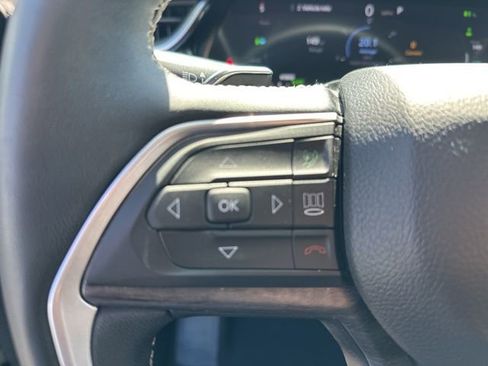 Used 2023 Jeep Grand Cherokee 30th Anniversary image 19