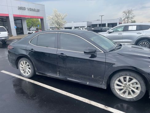 Used 2024 Toyota Camry LE image 6