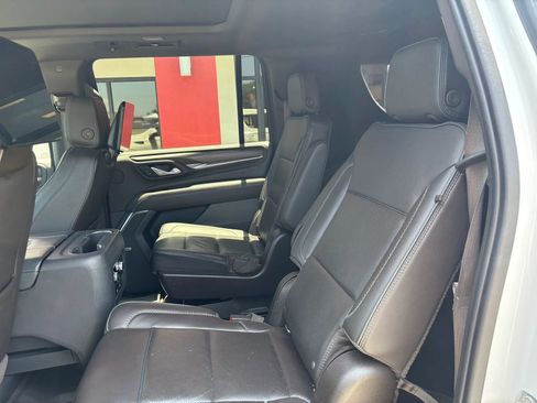 Used 2021 GMC Yukon XL Denali w/ Denali Ultimate Package AWD/4WD image 17