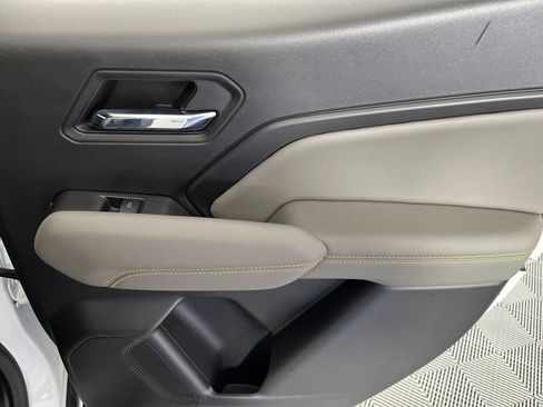 Certified 2024 Chevrolet Colorado ZR2 w/ ZR2 Convenience Package III AWD/4WD image 19