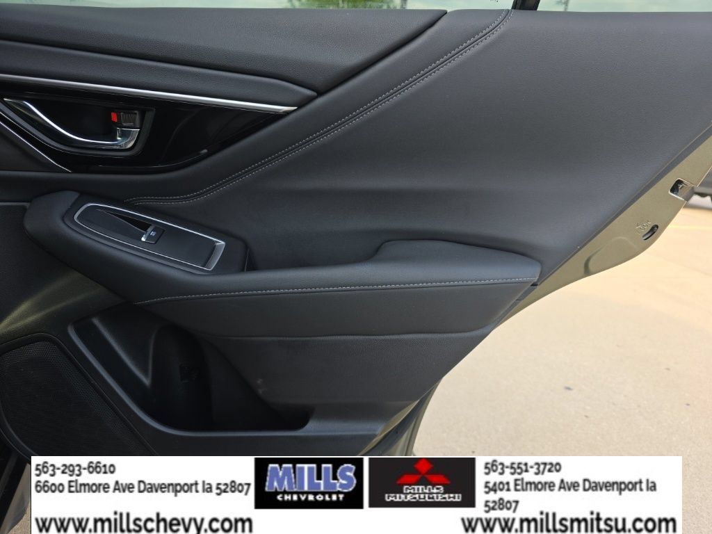Used 2022 Subaru Outback Limited AWD/4WD image 19