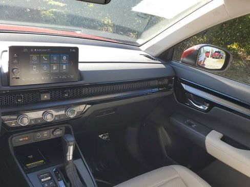 Used 2024 Honda CR-V EX-L image 16