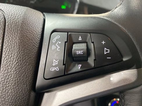 Certified 2020 Chevrolet Trax LT w/ LT Convenience Package image 21