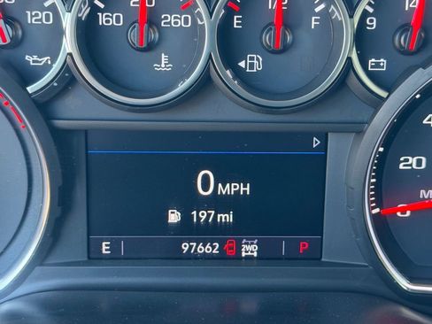 Used 2021 Chevrolet Silverado 2500 LT w/ Convenience Package image 31