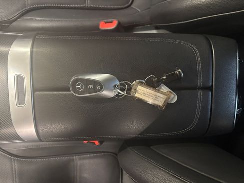 Used 2024 Mercedes-Benz C 300 Sedan image 22