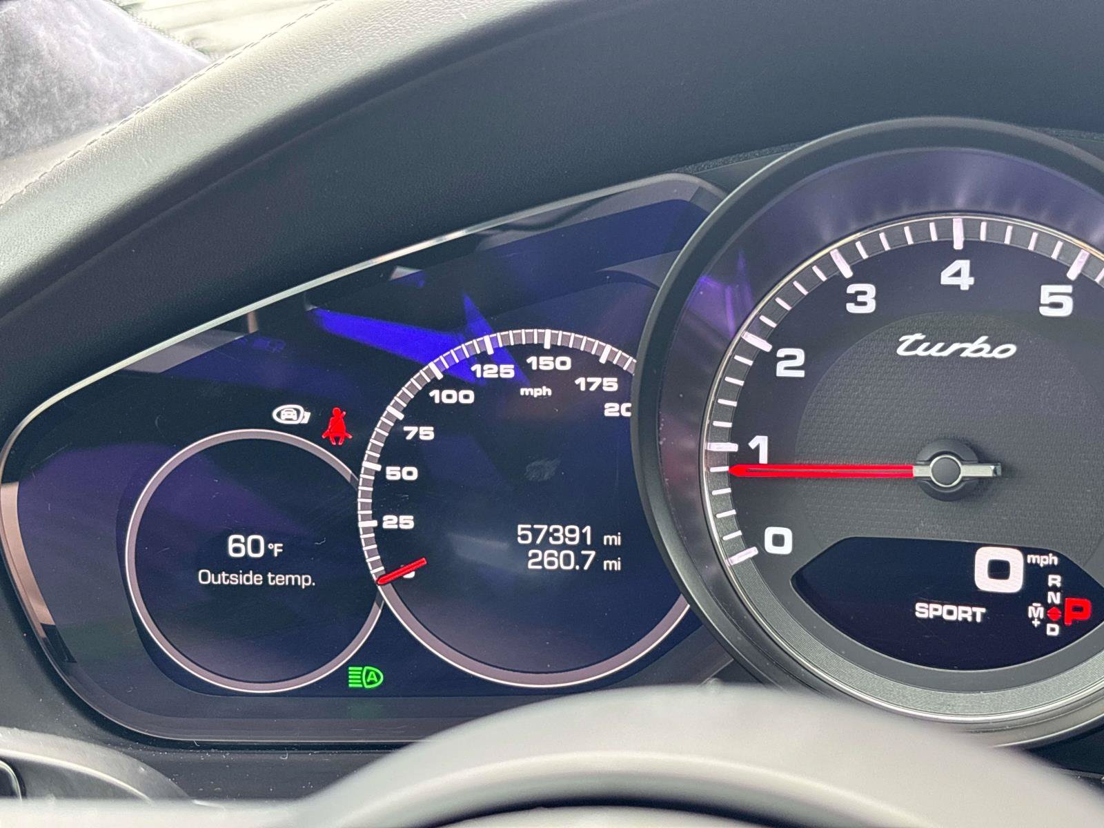 Used 2020 Porsche Cayenne Turbo AWD/4WD image 20
