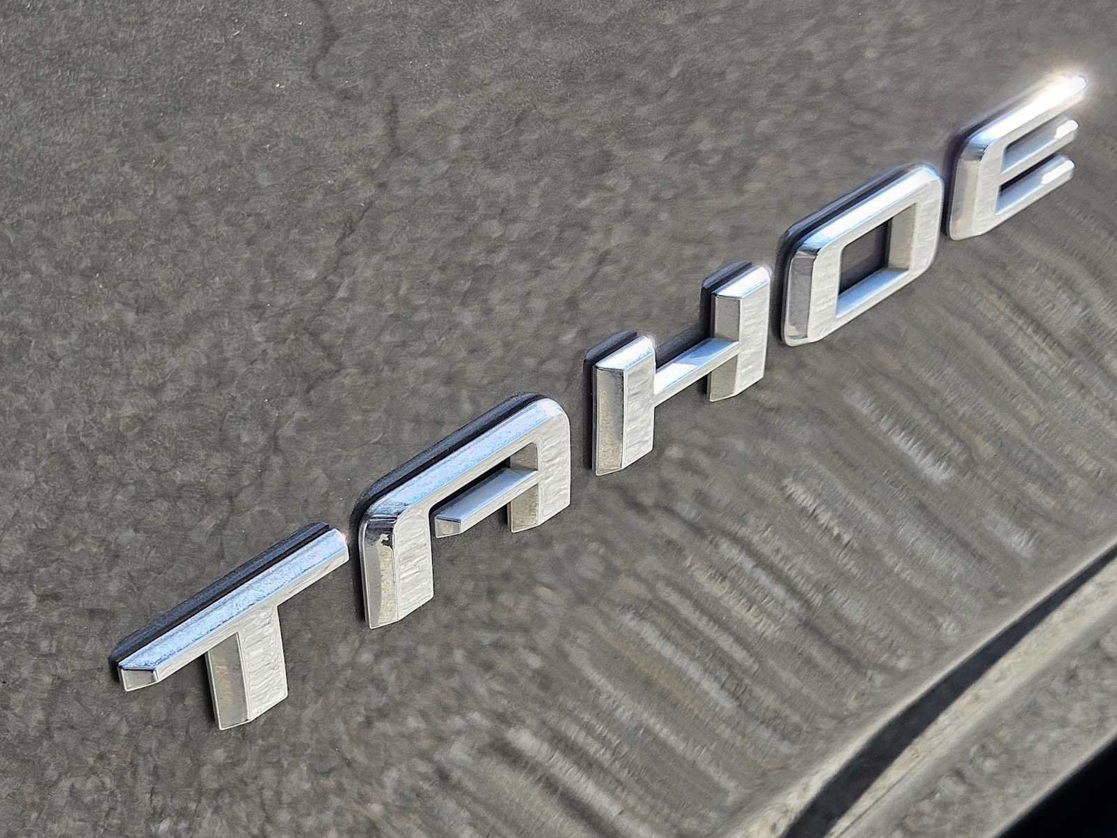 Used 2021 Chevrolet Tahoe High Country w/ Premium Package RWD image 11