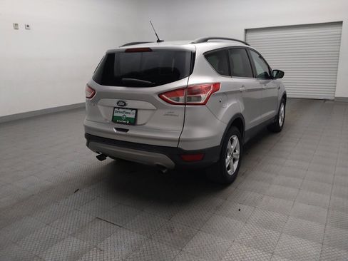 Used 2016 Ford Escape SE w/ Equipment Group 201A image 9
