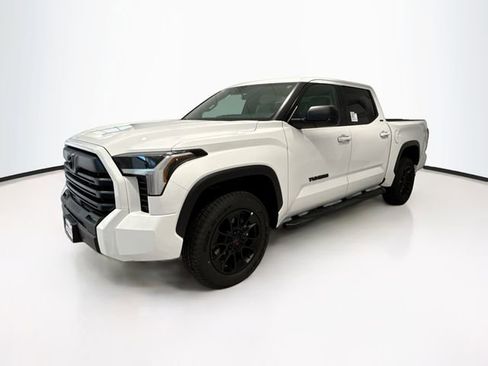 New 2026 Toyota Tundra SR5 image 3