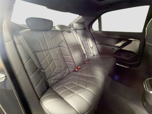 New 2026 BMW 750e xDrive AWD/4WD image 52