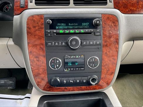 Used 2009 Chevrolet Silverado 1500 LTZ w/ Safety Package image 6