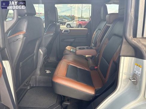 Used 2024 Ford Bronco Outer Banks image 24