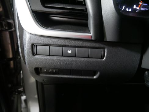 Used 2022 Nissan Rogue SV AWD/4WD image 26