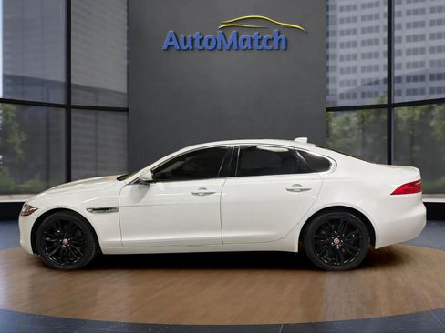Used 2016 Jaguar XF Prestige image 6