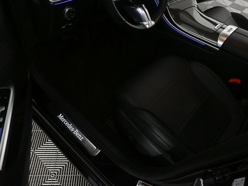 Certified 2022 Mercedes-Benz C 300 Sedan w/ Exclusive Trim Package image 7