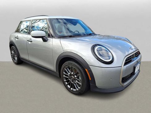 Certified 2025 MINI Cooper S image 3
