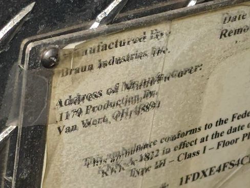 Used 2012 Ford E-450 and Econoline 450 Super Duty w/ Ambulance Prep Pkg image 38