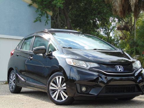 Used 2015 Honda Fit EX image 1