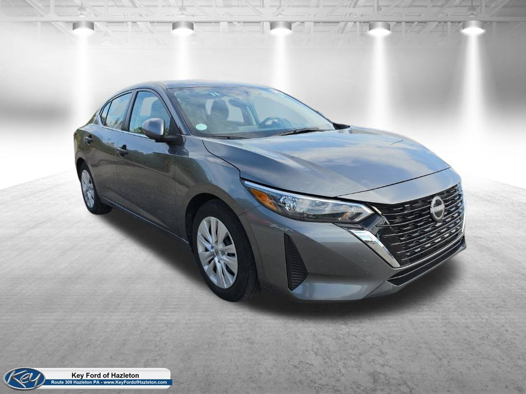 Used 2025 Nissan Sentra S FWD image 1