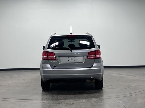 Used 2017 Dodge Journey SE w/ Flexible Seating Group image 7