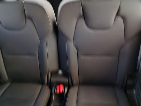 New 2026 Volvo XC90 B6 Plus w/ Protection Package Premier image 31