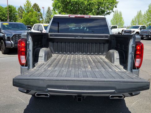 Used 2023 GMC Sierra 1500 Elevation w/ X31 Off-Road Package AWD/4WD image 15