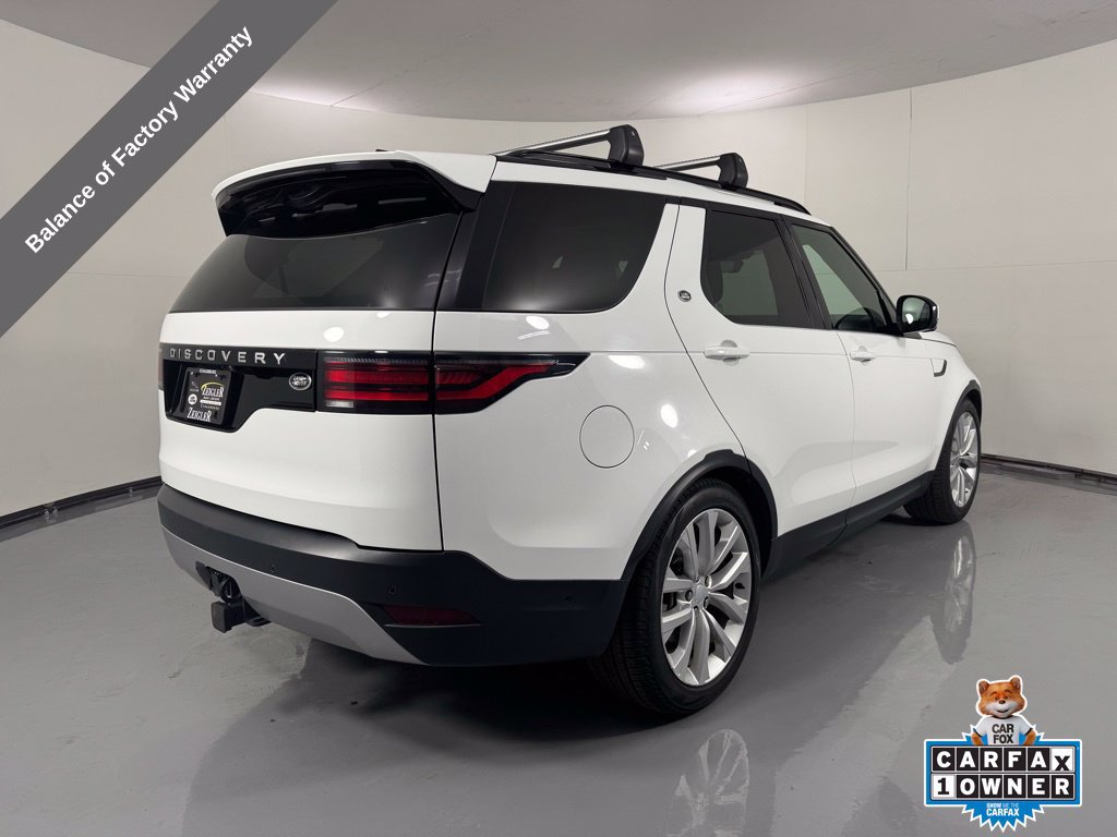 Used 2023 Land Rover Discovery S AWD/4WD image 6