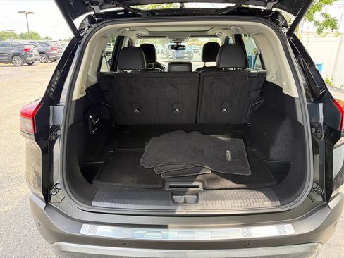 Used 2023 Nissan Rogue SL AWD/4WD image 28