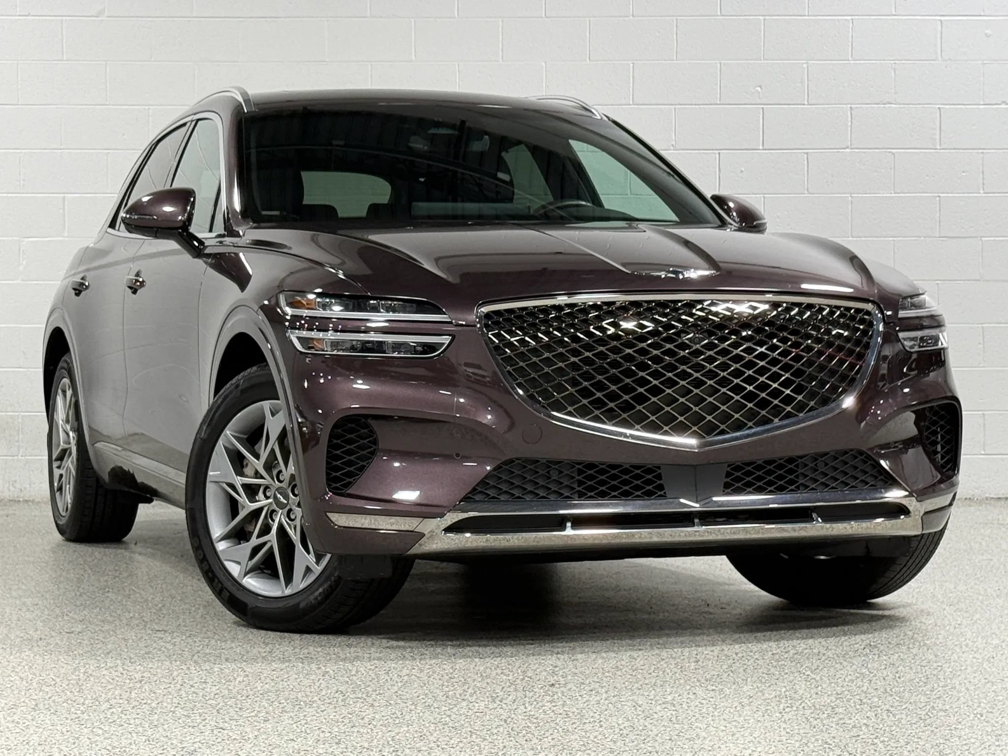 Used 2023 Genesis GV70 2.5T w/ Advanced Package AWD/4WD image 4